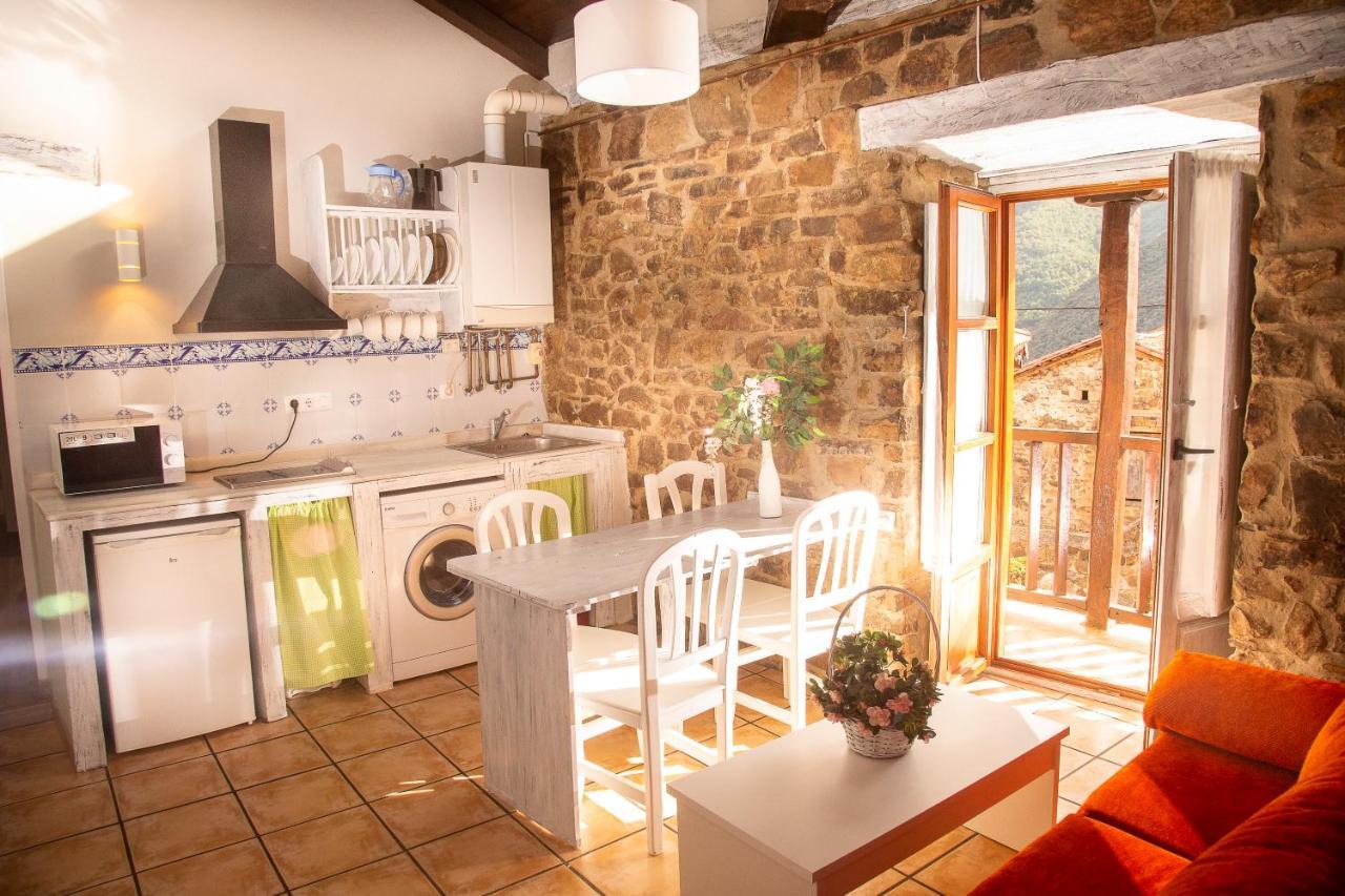 Apartamentos El Patio Lerones المظهر الخارجي الصورة