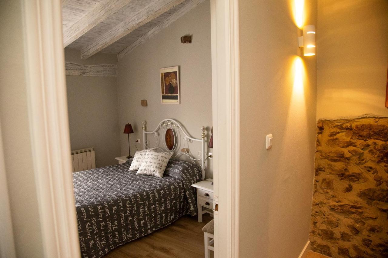 Apartamentos El Patio Lerones المظهر الخارجي الصورة