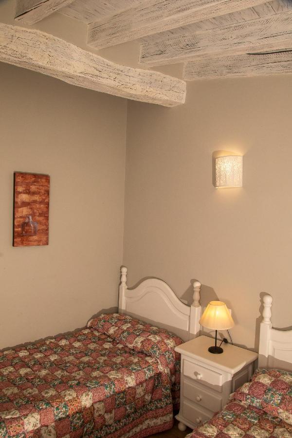 Apartamentos El Patio Lerones المظهر الخارجي الصورة