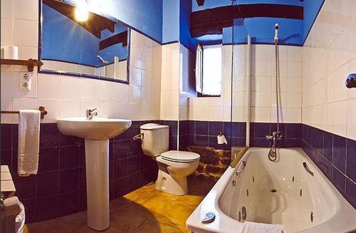 Apartamentos El Patio Lerones المظهر الخارجي الصورة